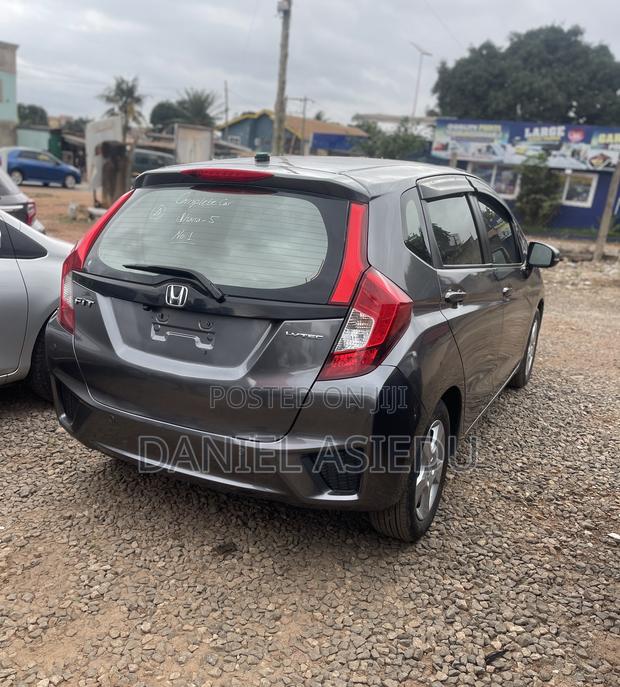 Honda Fit EX 4dr Hatchback (1.5L 4cyl 6M) 2015 Gray