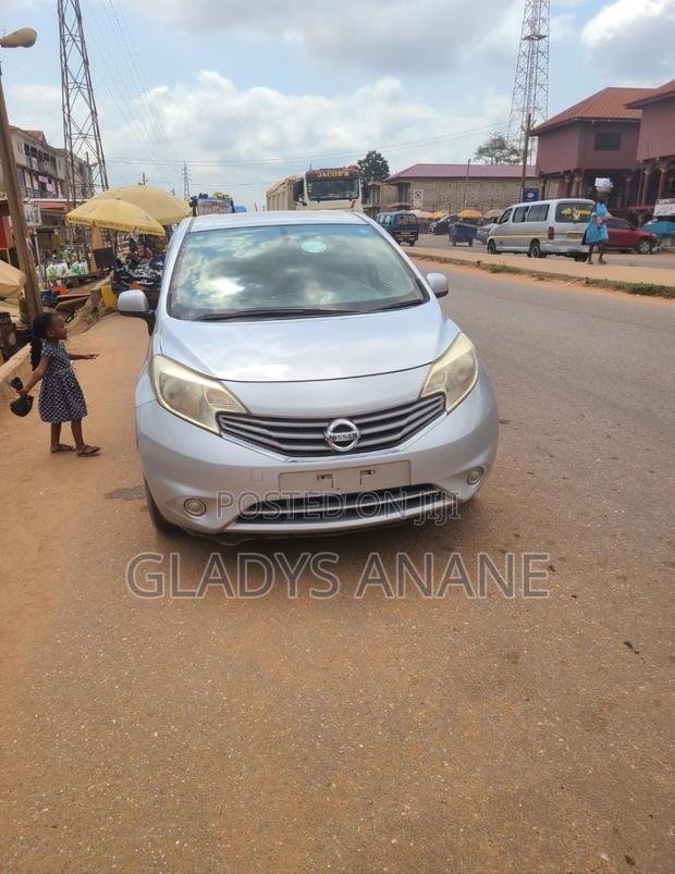 Nissan Note 1.2 Petrol 2013 Gray