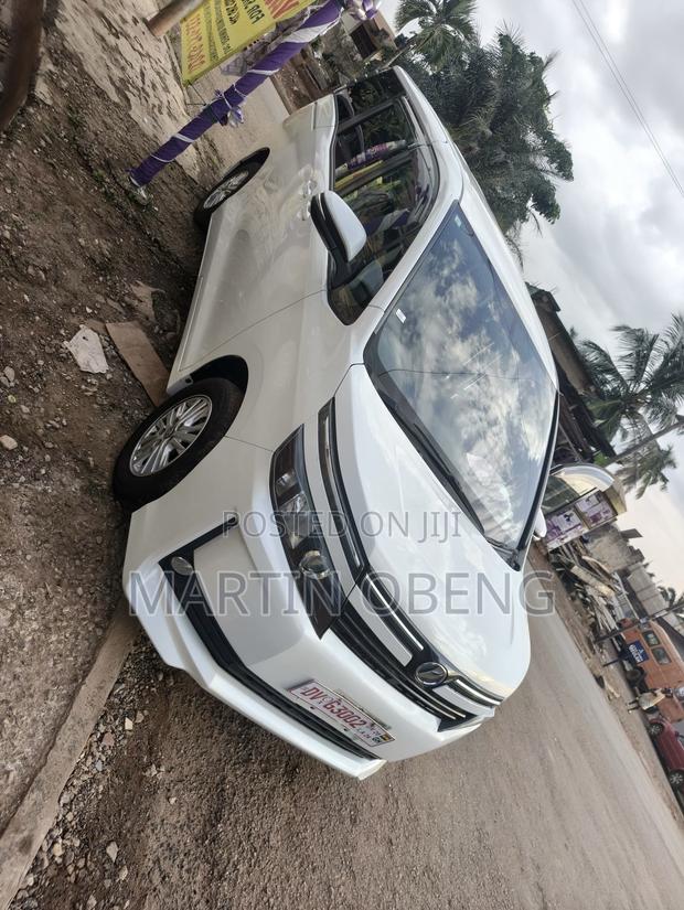 Toyota Voxy 2015 White