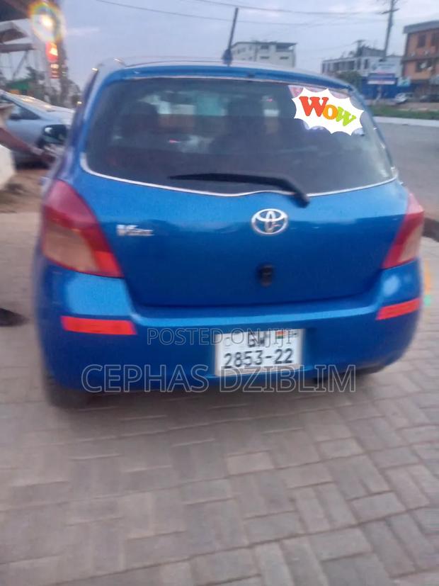 Toyota Vitz 1.5 FWD 3dr 2010 Blue