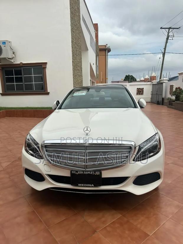 Mercedes-Benz C300 2015 White