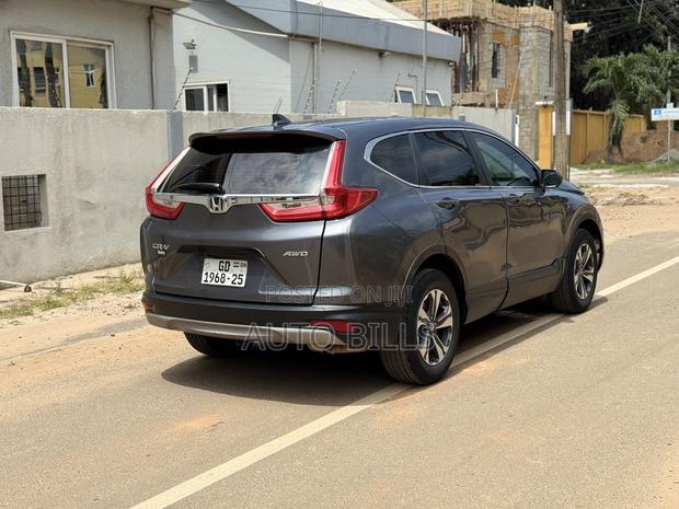 Honda CR-V LX AWD 2018 Gray