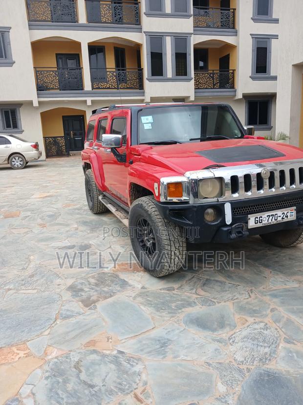 Hummer H3 2006 Red