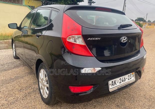 Hyundai Accent 2013 Black