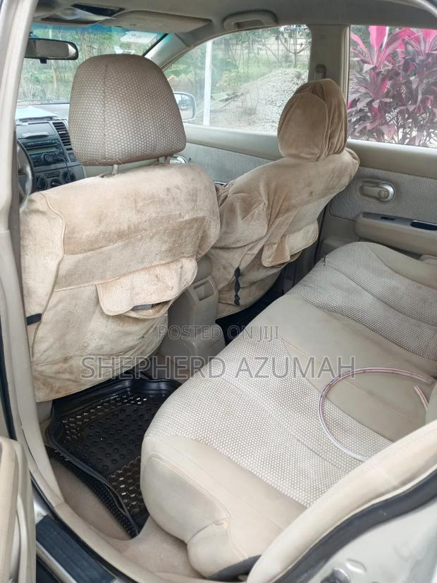 Nissan Versa 2008 Beige