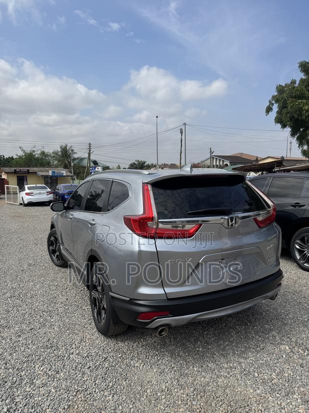Honda CR-V 2018 Silver