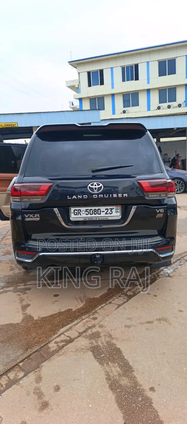 Toyota Land Cruiser 2012 Black