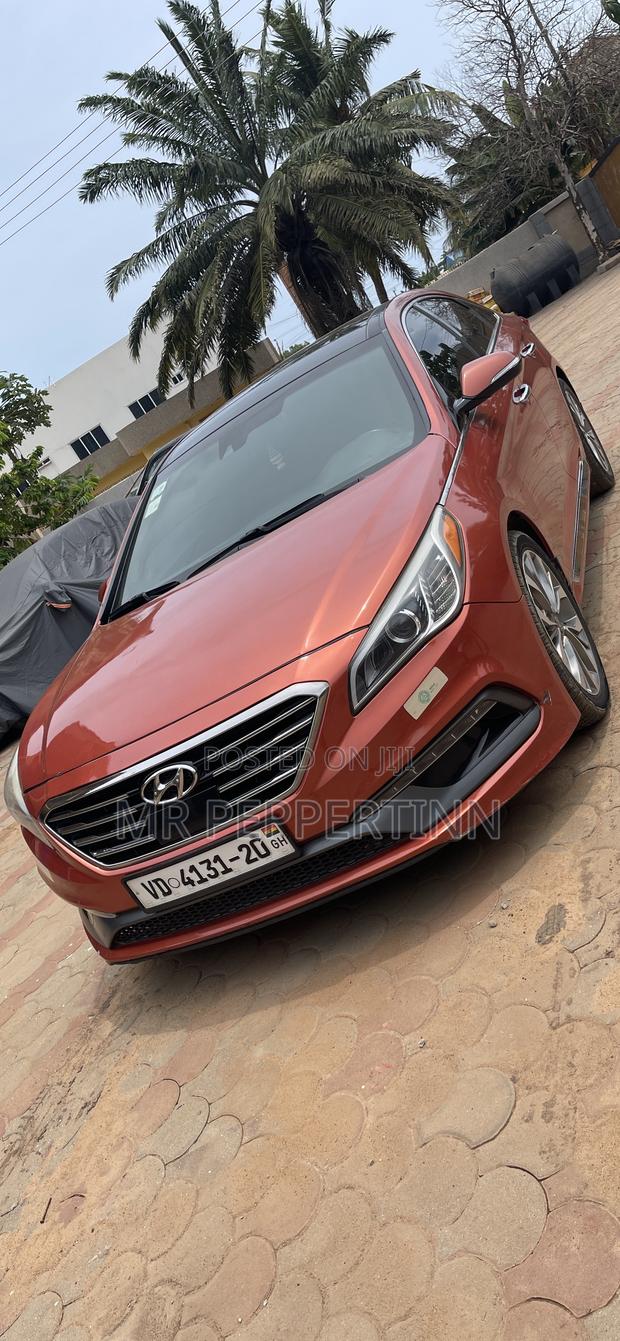 Hyundai Sonata Sport 2.0T Sedan FWD (2.0L 4cyl 6A) 2017 Orange