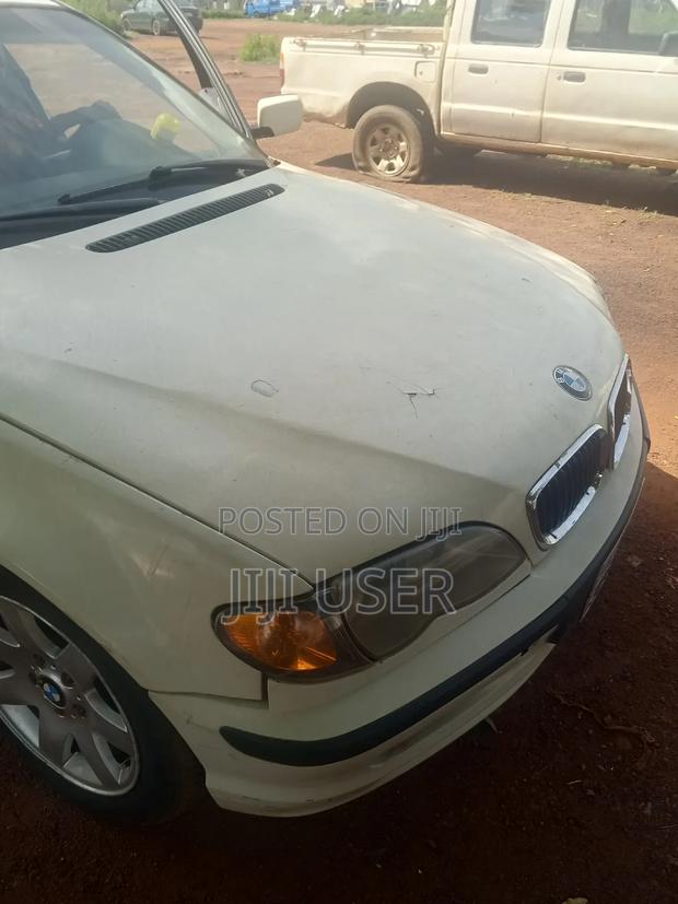 BMW 318i 2016 White