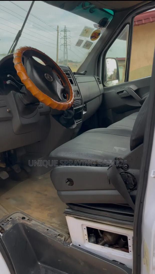 Mercedes-Benz 1113 2010 White