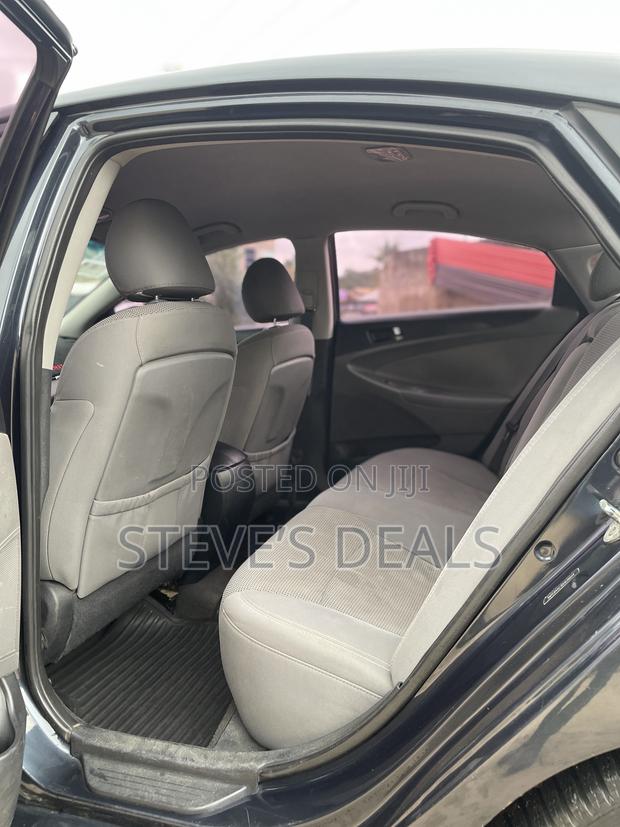 Hyundai Sonata GLS Sedan FWD (2.4L 4cyl 6A) 2013 Blue