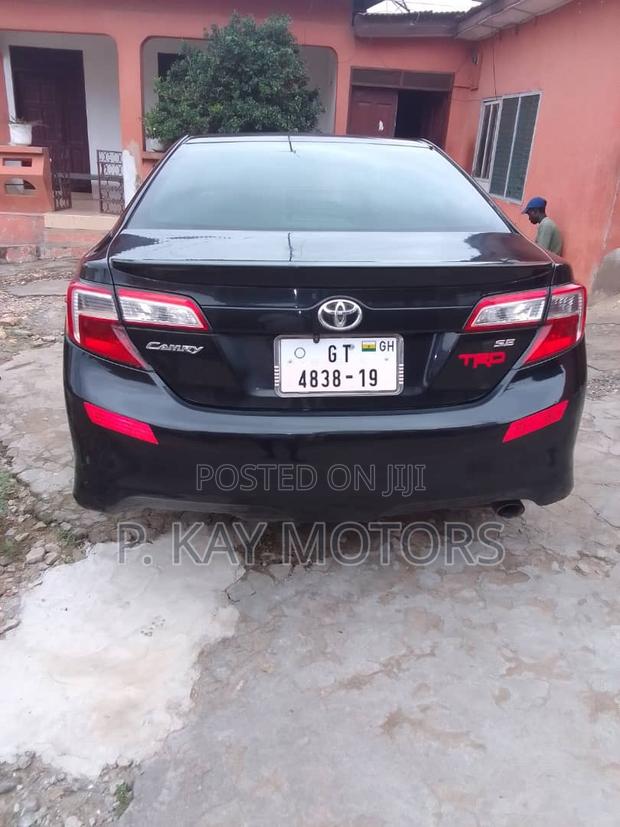 Toyota Camry SE 4dr Sedan (2.5L 4cyl 6A) 2014 Black