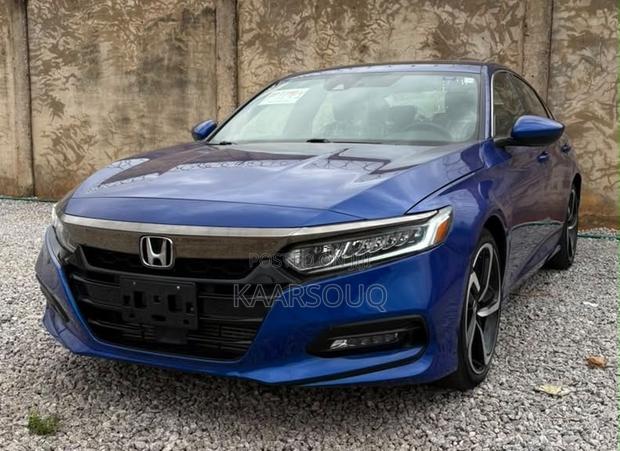 Honda Accord Sport (2.0L 4cyl Turbo 10A) 2019 Blue