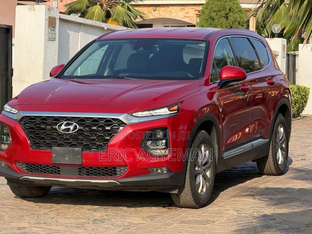 Hyundai Santa Fe 2018 Red