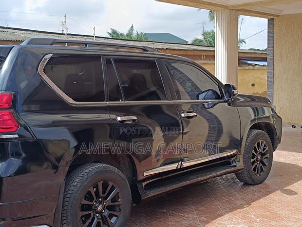 Toyota Land Cruiser Prado 2.7 2020 Black