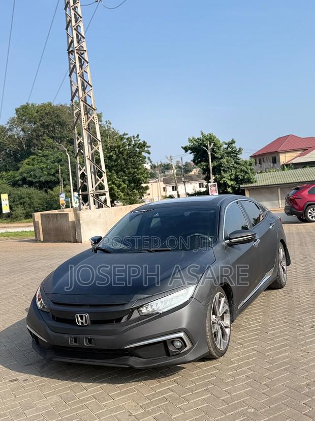 Honda Civic Touring Coupe 2019 Black
