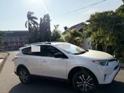 Toyota RAV4 LE 4dr SUV (2.5L 4cyl 6A) 2018 White for sale