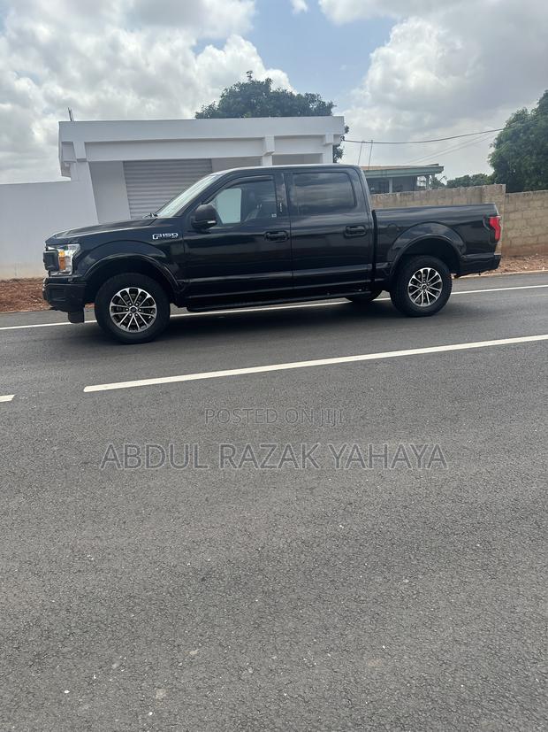 Ford F-150 2020 Black
