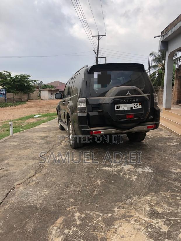Mitsubishi Pajero 2015 Black