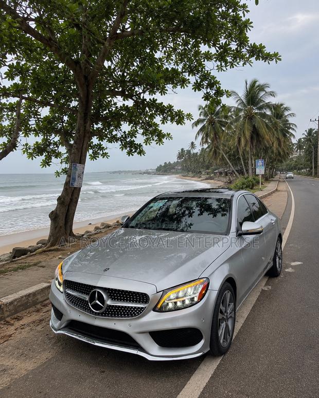 Mercedes-Benz C300 2020 Silver