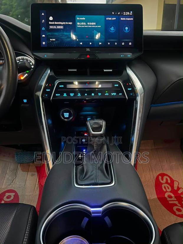 Toyota Venza Limited 2022 White