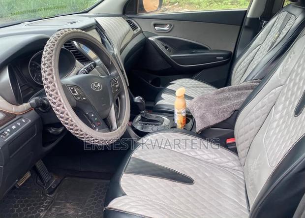 Hyundai Santa Fe 2018 Gray