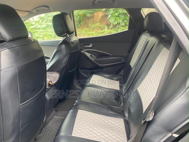 Hyundai Santa Fe 2018 Gray