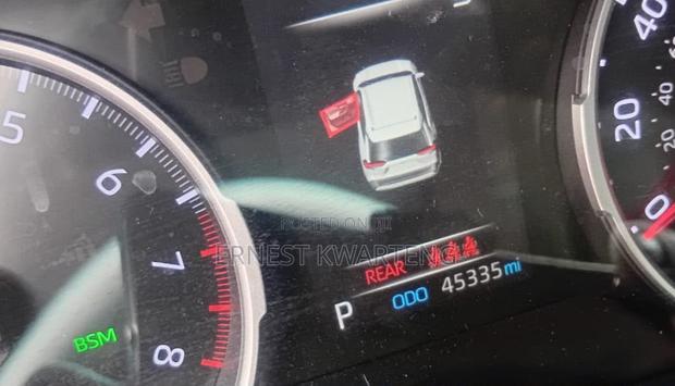 Toyota RAV4 2020 Blue
