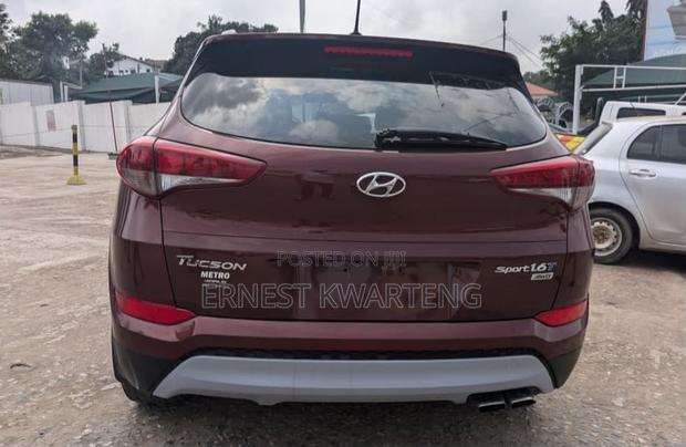 Hyundai Tucson 2017 Brown