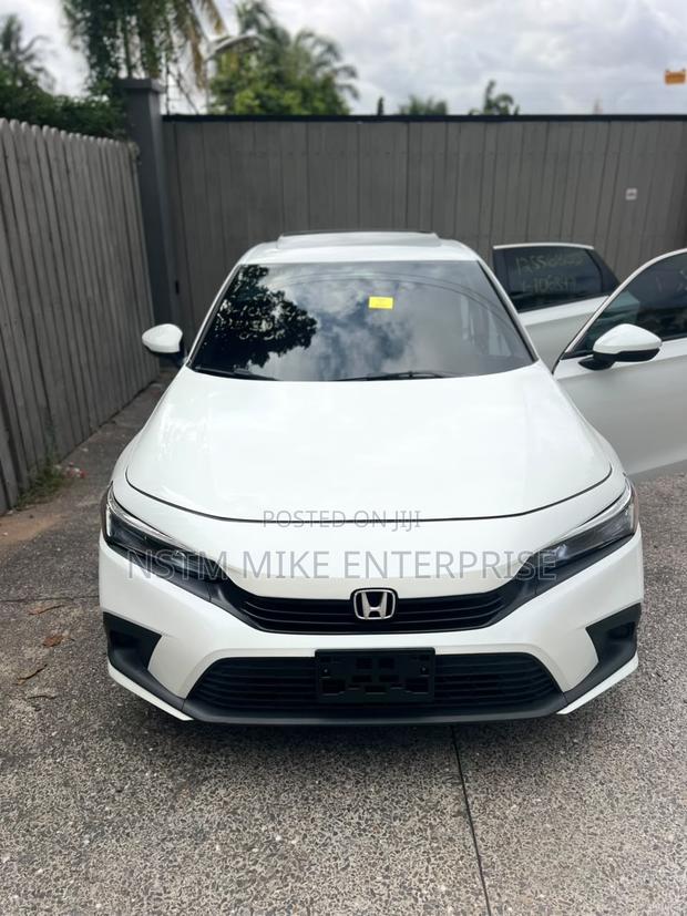 Honda Civic 2022 White