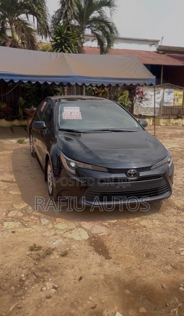 Toyota Corolla LE 2023 Black