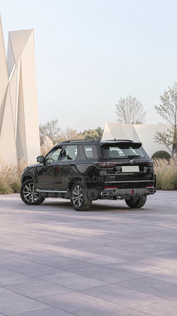 Changan CS95 2023 Black