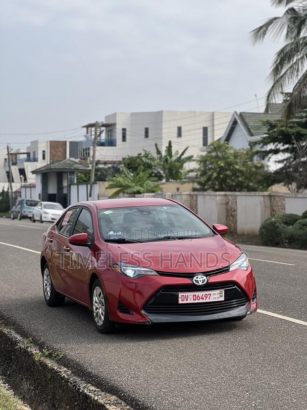 Toyota Corolla LE 4dr Sedan (1.8L 4cyl CVT) 2017 Red