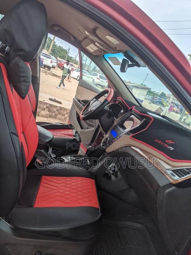 Hyundai Santa Fe 2014 Red