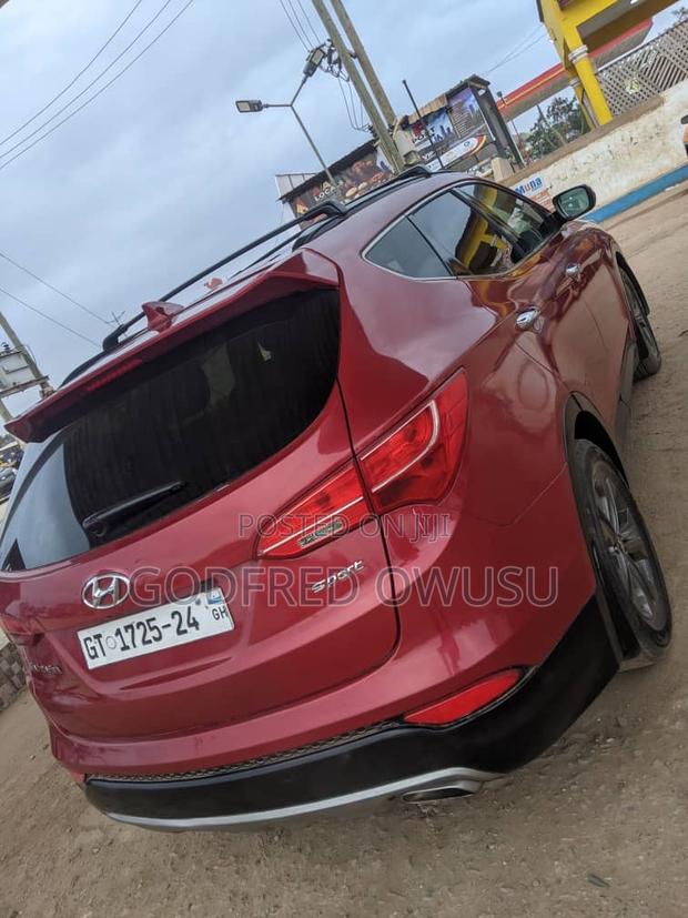 Hyundai Santa Fe 2014 Red