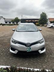 Toyota Corolla LE (1.8L 4cyl 2A) 2018 Silver for sale