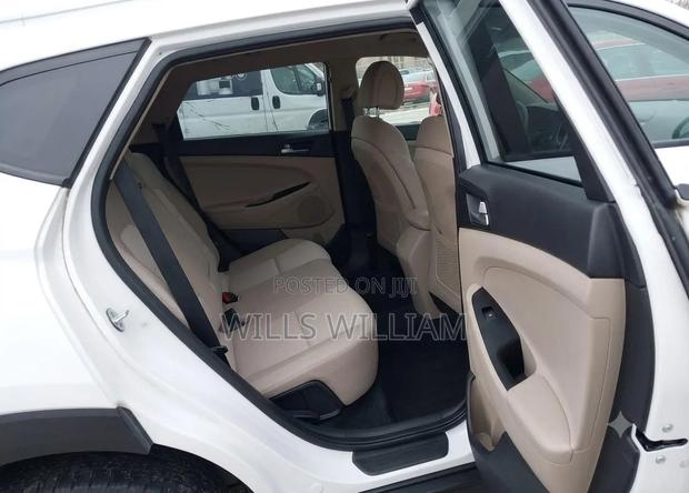 Hyundai Tucson 2016 White
