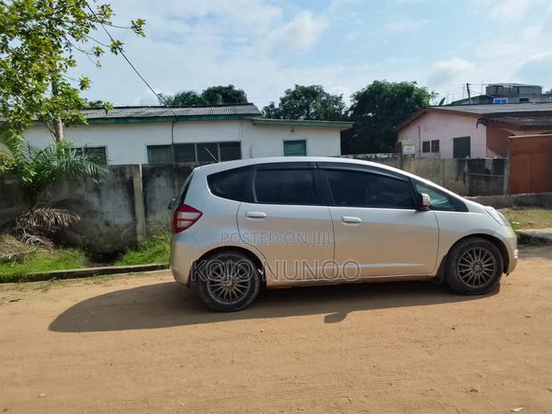 Honda Fit 2010 Gold