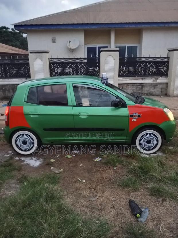 Kia Picanto 2010 Green