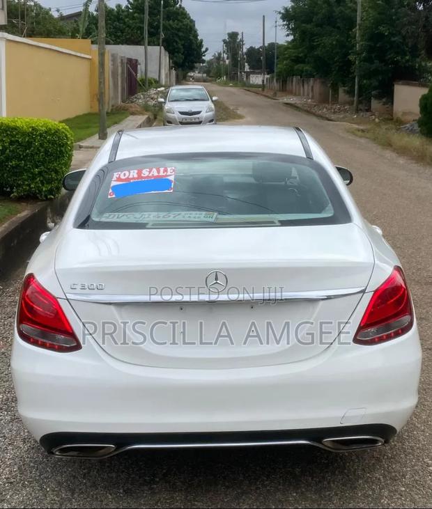 Mercedes-Benz C300 2016 White