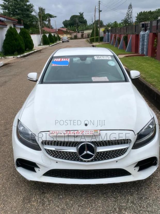 Mercedes-Benz C300 2016 White