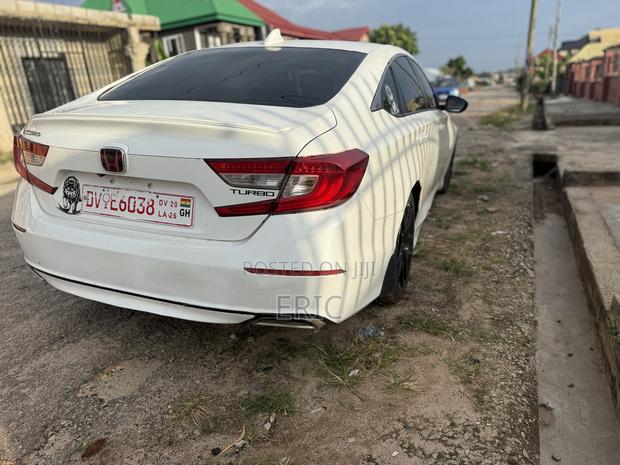 Honda Accord EX-L 2.0T 2018 White