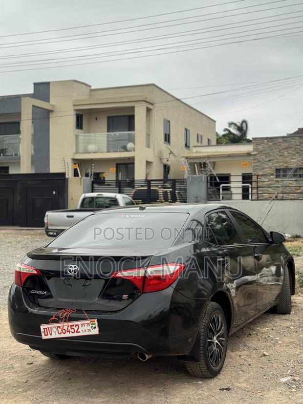 Toyota Corolla S 4dr Sedan (1.8L 4cyl CVT) 2015 Black