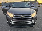 Toyota Highlander LE 4x2 V6 (3.5L 6cyl 8A) 2018 Burgundy for sale