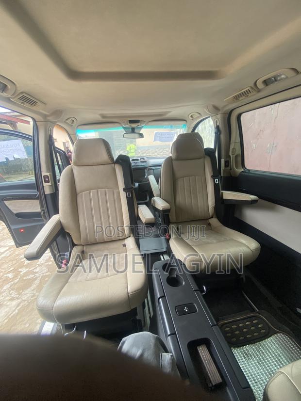 Mercedes-Benz Viano 2011 Black