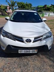 Toyota RAV4 XLE AWD (2.5L 4cyl 6A) 2013 White for sale