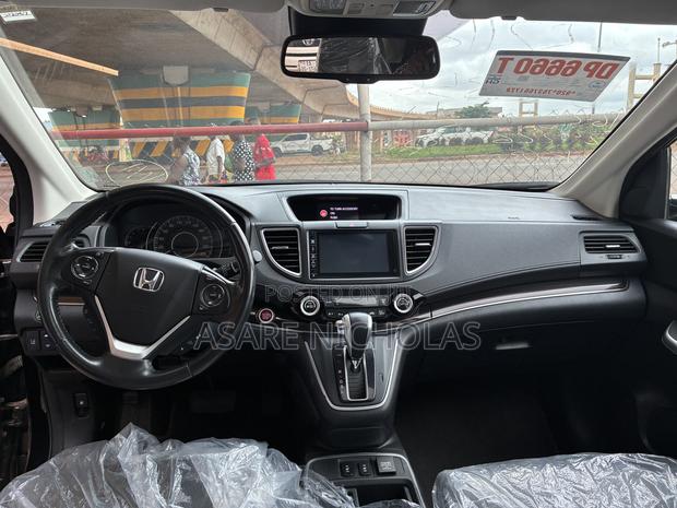Honda CR-V Touring 4dr SUV AWD (2.4L 4cyl CVT) 2016 Black
