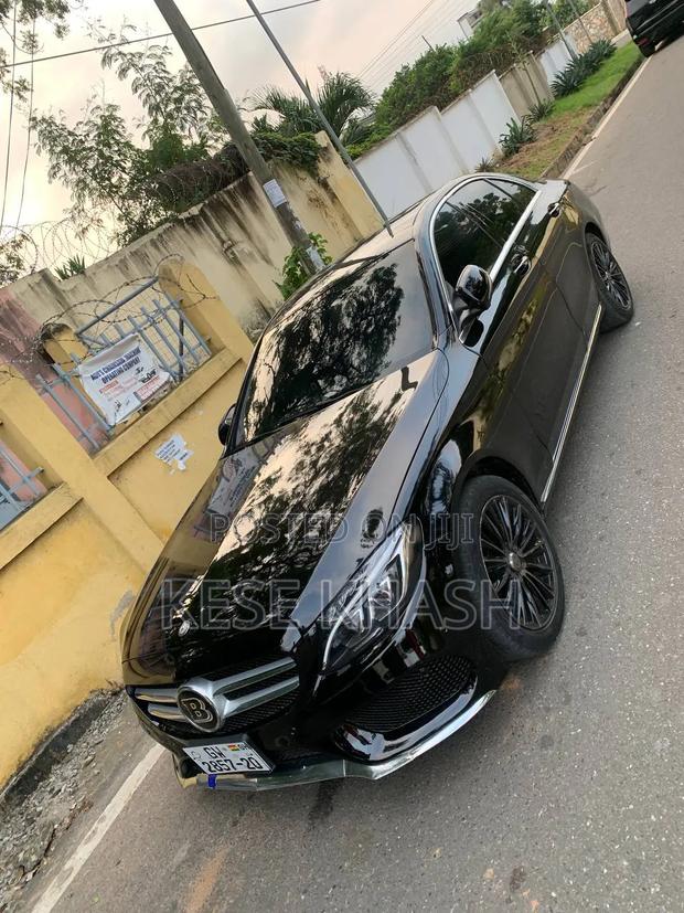 Mercedes-Benz C300 2017 Black