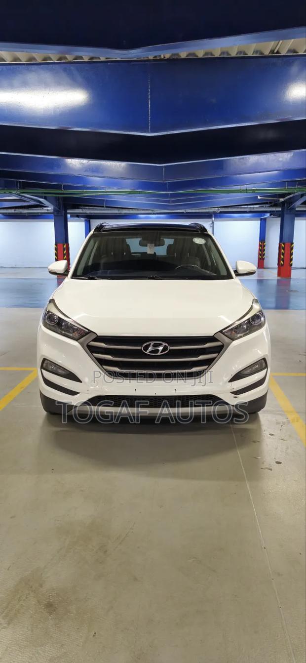Hyundai Tucson Limited AWD 2016 White