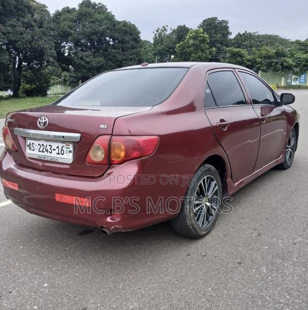 Toyota Corolla 2010 Red